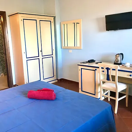 In Just 50 Mt From The Sea Aparthotel *